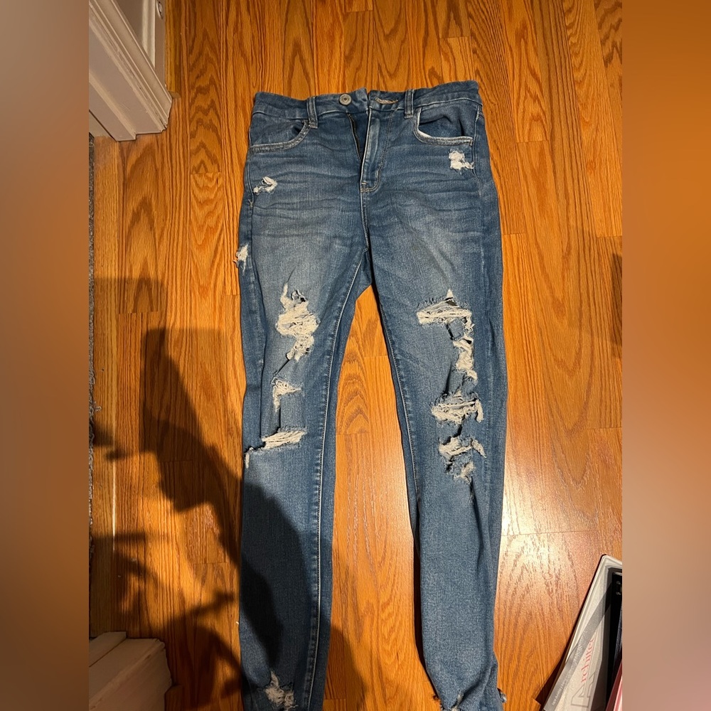 American Eagle Next Level Stretch Ripped Jeans Size 6